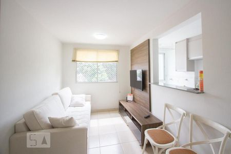 Sala de apartamento para alugar com 2 quartos, 42m² em Santo Amaro, São Paulo