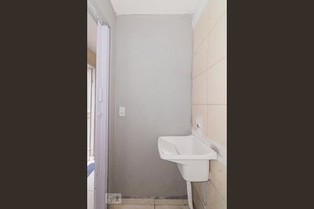 Banheiro de kitnet/studio para alugar com 1 quarto, 20m² em Vila Guilherme, São Paulo