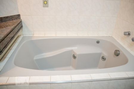 Apartamento à venda com 151m², 3 quartos e 2 vagas Apartamento à venda com 151m², 3 quartos e 2 vagasBanheiro do quarto 1