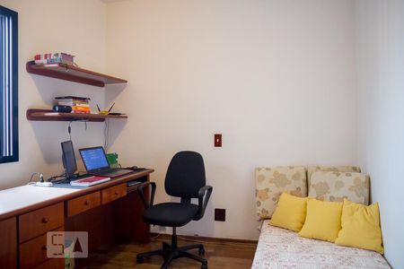 Apartamento à venda com 151m², 3 quartos e 2 vagas Apartamento à venda com 151m², 3 quartos e 2 vagasQuarto 3