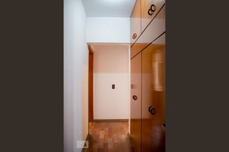 Apartamento à venda com 151m², 3 quartos e 2 vagas Apartamento à venda com 151m², 3 quartos e 2 vagasCorredor