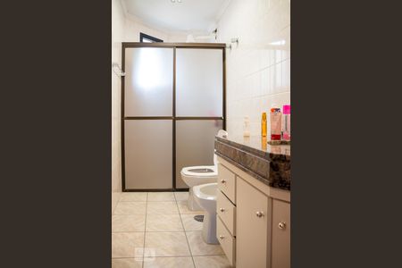 Apartamento à venda com 151m², 3 quartos e 2 vagas Apartamento à venda com 151m², 3 quartos e 2 vagasBanheiro do Quarto 2