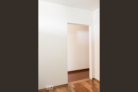 Apartamento à venda com 151m², 3 quartos e 2 vagas Apartamento à venda com 151m², 3 quartos e 2 vagasSala de TV