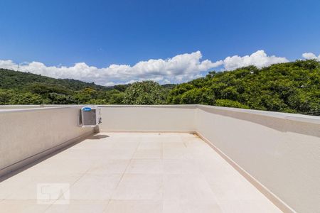 Casa à venda com 140m², 3 quartos e 1 vagaTerraço