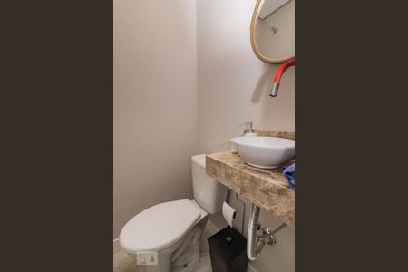 Casa à venda com 140m², 3 quartos e 1 vagaLavabo