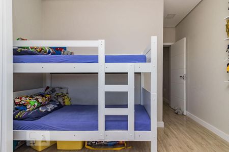 Dormitório de casa à venda com 3 quartos, 140m² em Vila Nova, Porto Alegre