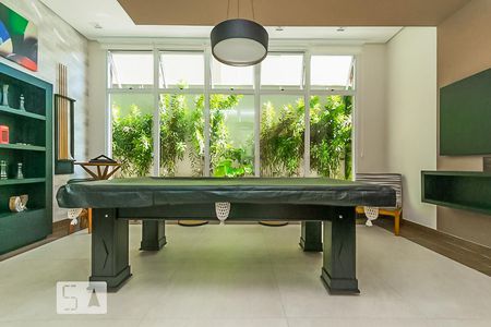 Studio para alugar com 28m², 1 quarto e 1 vaga Studio para alugar com 28m², 1 quarto e 1 vagaSala de Jogos