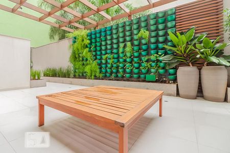 Studio para alugar com 28m², 1 quarto e 1 vaga Studio para alugar com 28m², 1 quarto e 1 vagaÁrea Externa