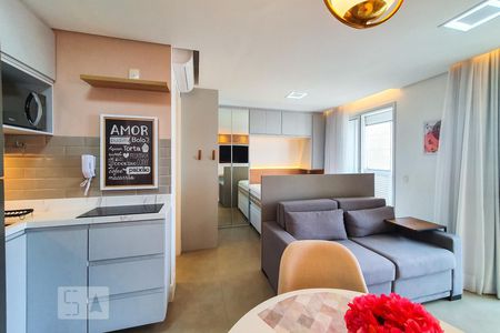 Studio para alugar com 28m², 1 quarto e 1 vaga Studio para alugar com 28m², 1 quarto e 1 vagaSala / Studio