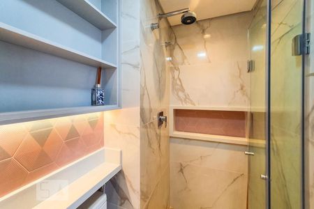 Studio para alugar com 28m², 1 quarto e 1 vaga Studio para alugar com 28m², 1 quarto e 1 vagaBanheiro