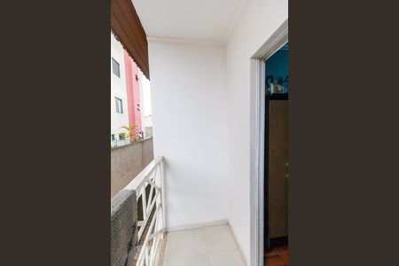 Casa de condomínio à venda com 127m², 3 quartos e 4 vagassacada quarto 2