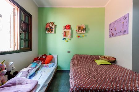 Casa à venda com 370m², 3 quartos e 3 vagas Casa à venda com 370m², 3 quartos e 3 vagasQuarto 3