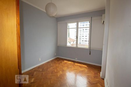 Apartamento para alugar com 163m², 4 quartos e 1 vaga Apartamento para alugar com 163m², 4 quartos e 1 vagaQuarto