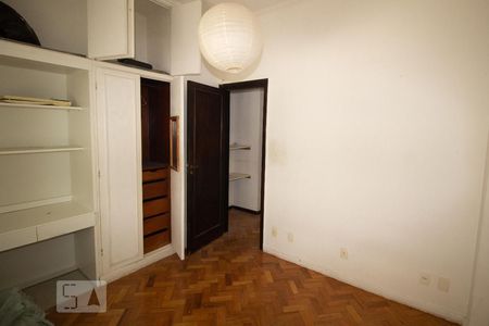 Apartamento para alugar com 163m², 4 quartos e 1 vaga Apartamento para alugar com 163m², 4 quartos e 1 vagaQuarto 3