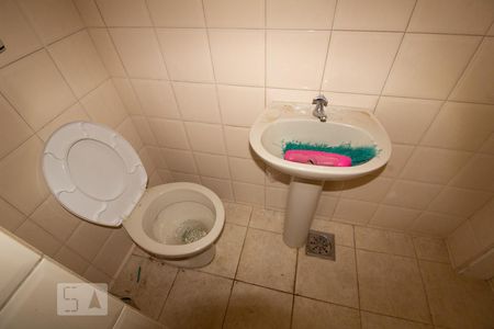 Apartamento para alugar com 163m², 4 quartos e 1 vaga Apartamento para alugar com 163m², 4 quartos e 1 vagaBanheiro de Serviço