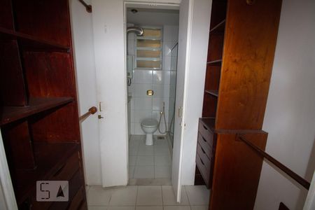 Apartamento para alugar com 163m², 4 quartos e 1 vaga Apartamento para alugar com 163m², 4 quartos e 1 vagaQuarto de Serviço
