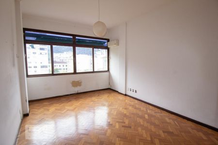 Apartamento para alugar com 163m², 4 quartos e 1 vaga Apartamento para alugar com 163m², 4 quartos e 1 vagaQuarto 4