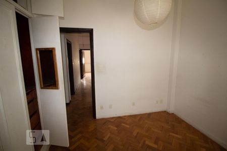 Apartamento para alugar com 163m², 4 quartos e 1 vaga Apartamento para alugar com 163m², 4 quartos e 1 vagaQuarto 3