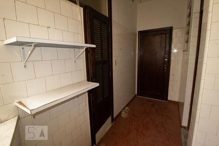 Apartamento para alugar com 163m², 4 quartos e 1 vaga Apartamento para alugar com 163m², 4 quartos e 1 vagaÁrea de Serviço