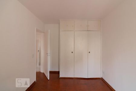 Quarto 1 de apartamento para alugar com 2 quartos, 87m² em Vila Uberabinha, São Paulo