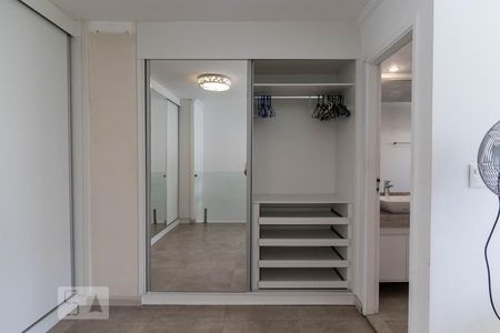 Apartamento para alugar com 55m², 1 quarto e 1 vagaSuíte
