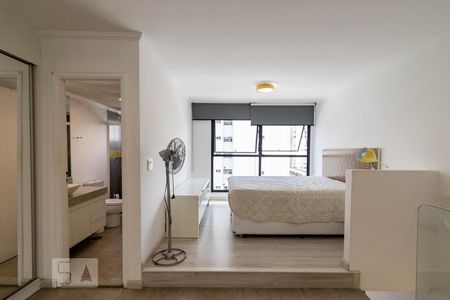 Suíte de apartamento para alugar com 1 quarto, 55m² em Itaim Bibi, São Paulo