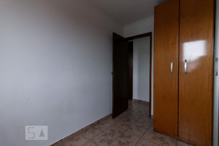 Quarto 1 de apartamento para alugar com 2 quartos, 60m² em Vila Santa Catarina, São Paulo