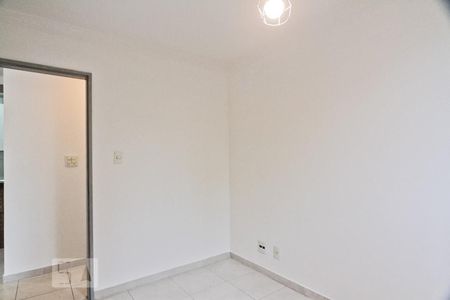 Quarto 1 de apartamento para alugar com 2 quartos, 48m² em Vila Brasilândia, São Paulo