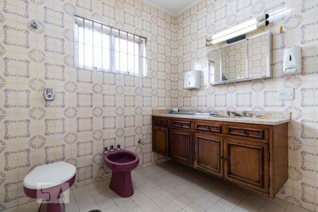 Casa à venda com 350m², 5 quartos e 4 vagas2o. Andar - Banheiro social