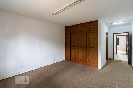 Casa à venda com 350m², 5 quartos e 4 vagas2o. Andar - Quarto 5 - Suíte 2