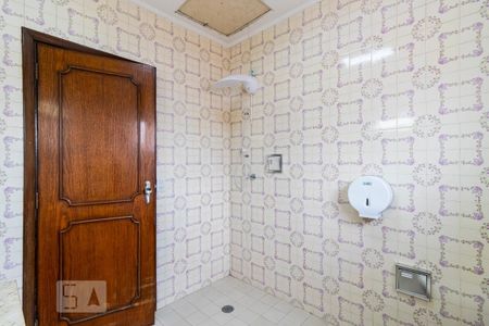 Casa à venda com 350m², 5 quartos e 4 vagas2o. Andar - Banheiro social