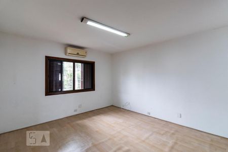 Casa à venda com 350m², 5 quartos e 4 vagas2o. Andar - Quarto 4 - Suíte 1