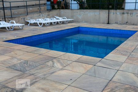 Apartamento para alugar com 48m², 2 quartos e 1 vagaÁrea comum - Piscina