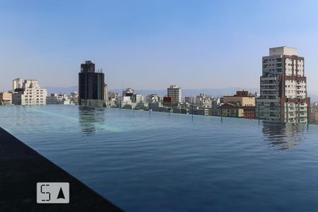 Studio para alugar com 35m², 1 quarto e 1 vaga Studio para alugar com 35m², 1 quarto e 1 vagaÁrea comum - Piscina