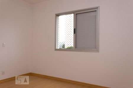 Apartamento à venda com 82m², 3 quartos e 3 vagasQuarto 2