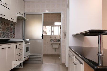 Apartamento à venda com 82m², 3 quartos e 3 vagasCozinha / Lavanderia