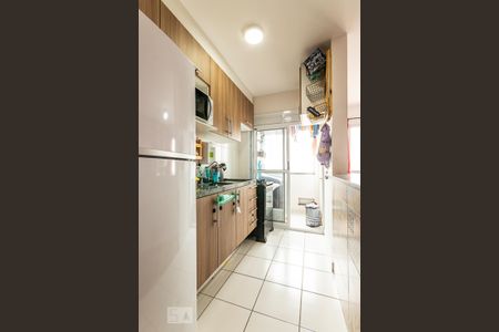 Cozinha  de apartamento à venda com 2 quartos, 46m² em Cangaíba, São Paulo