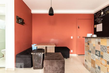 Sala  de apartamento à venda com 2 quartos, 46m² em Cangaíba, São Paulo