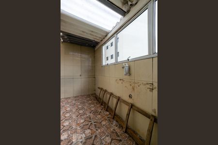 Casa à venda com 130m², 4 quartos e 2 vagas Casa à venda com 130m², 4 quartos e 2 vagasÁrea de Serviço