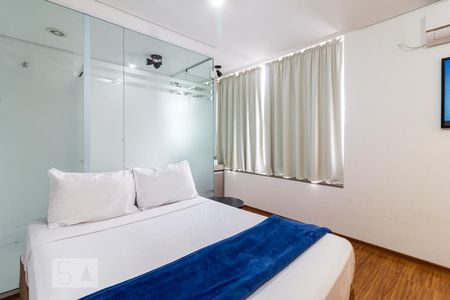 Studio à venda com 30m², 1 quarto e 1 vaga Studio à venda com 30m², 1 quarto e 1 vagaStudio