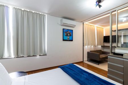 Studio à venda com 30m², 1 quarto e 1 vaga Studio à venda com 30m², 1 quarto e 1 vagaStudio