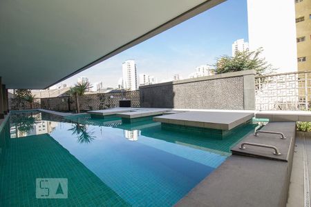 Studio à venda com 26m², 1 quarto e 1 vaga Studio à venda com 26m², 1 quarto e 1 vagaÁrea comum - Piscina