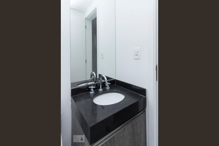 Studio à venda com 26m², 1 quarto e 1 vaga Studio à venda com 26m², 1 quarto e 1 vagaDetalhe banheiro