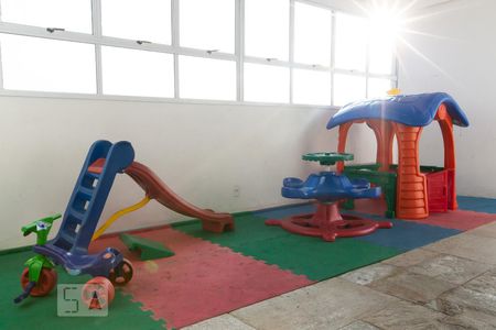 Studio à venda com 27m², 1 quarto e sem vagaÁrea Comum - Playground