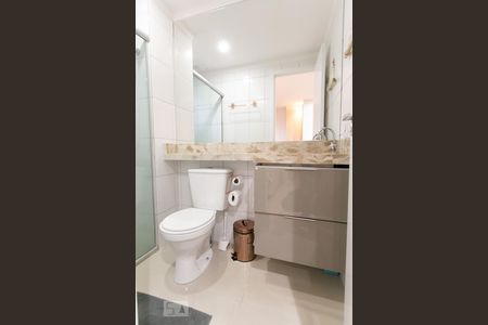 Studio à venda com 27m², 1 quarto e sem vagaDetalhe banheiro