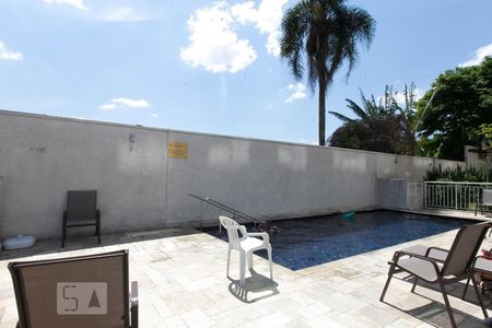 Studio à venda com 27m², 1 quarto e sem vagaÁrea comum - Piscina
