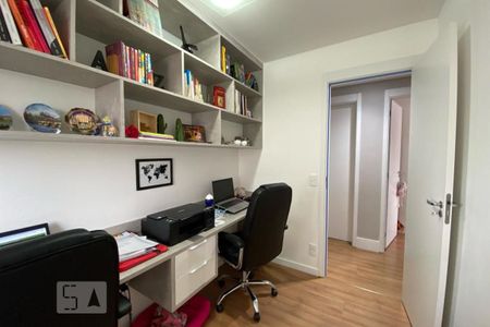 Apartamento à venda com 110m², 3 quartos e 2 vagas Apartamento à venda com 110m², 3 quartos e 2 vagasQuarto 3