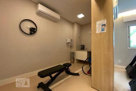 Apartamento à venda com 110m², 3 quartos e 2 vagas Apartamento à venda com 110m², 3 quartos e 2 vagasÁrea comum - Academia