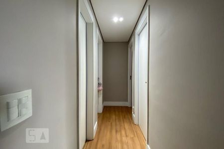 Apartamento à venda com 110m², 3 quartos e 2 vagas Apartamento à venda com 110m², 3 quartos e 2 vagasCorredor