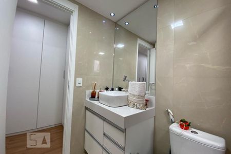 Apartamento à venda com 110m², 3 quartos e 2 vagas Apartamento à venda com 110m², 3 quartos e 2 vagasBanheiro da Suíte 1